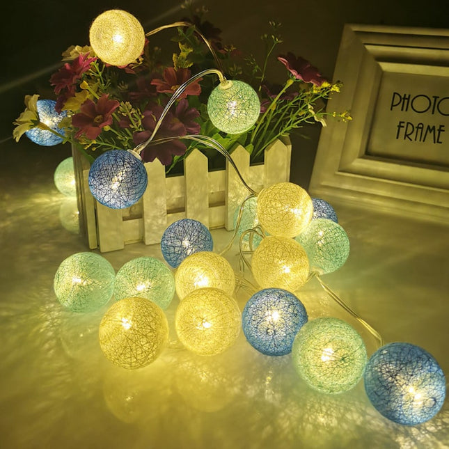 Ghirlanda luminosa LED sfere di cotone