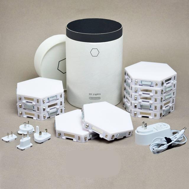Pannelli LED esagonali modulari da parete