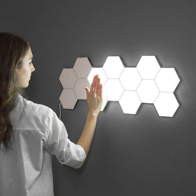 Pannelli LED esagonali modulari da parete