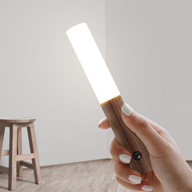 Lampada da parete in legno magnetica