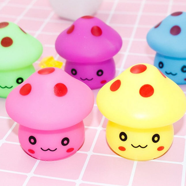 Mini luce notturna a forma di funghetto