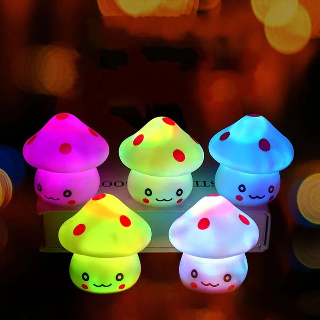 Mini luce notturna a forma di funghetto