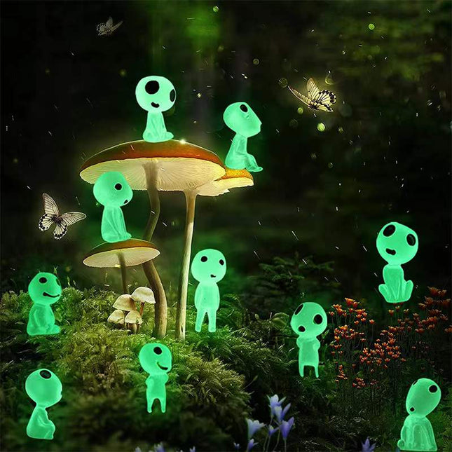 Mini statuine Kodama fluorescenti da giardino