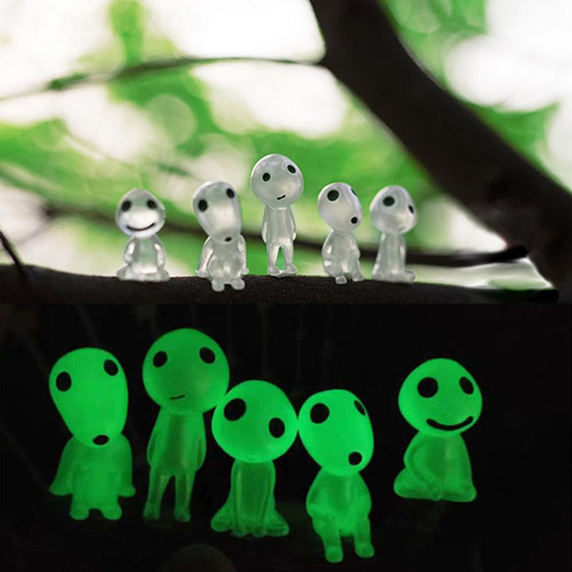Mini statuine Kodama fluorescenti da giardino