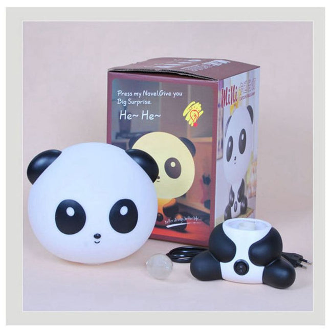 Piccola lampada notturna a forma panda