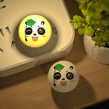 Luce notturna da presa a panda