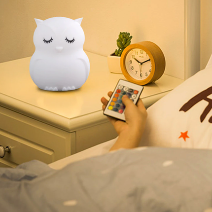 Luce notturna gufo ricaricabile con telecomando