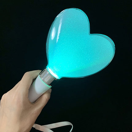 Luce notturna portatile blu a cuore