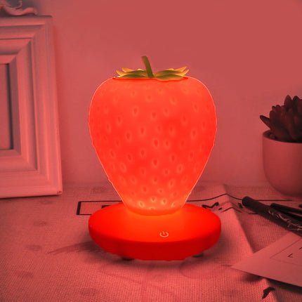 Luce notturna LED a forma fragola