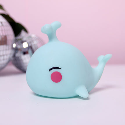 Luce notturna silicone balena colorata