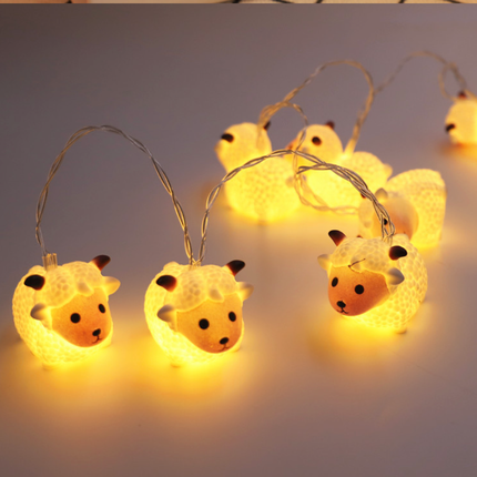 Ghirlanda luminosa con simpatiche pecorelle