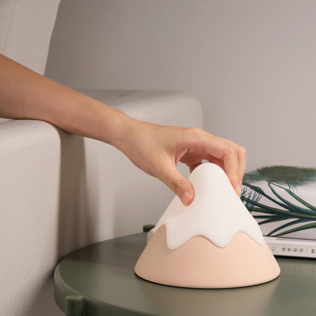 Luce notturna in silicone a montagna