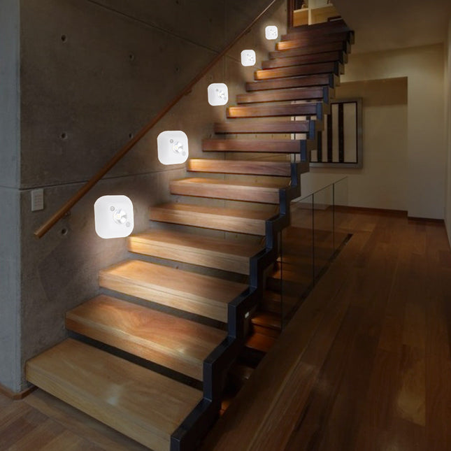 Luce LED da parete con sensore movimento
