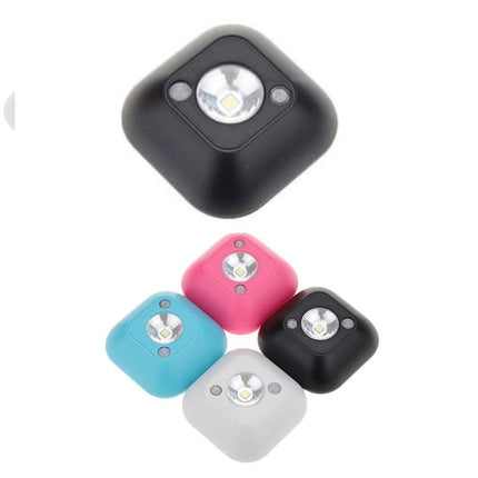 Luce LED da parete con sensore movimento