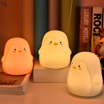 Luce notturna pinguino silicone ricaricabile